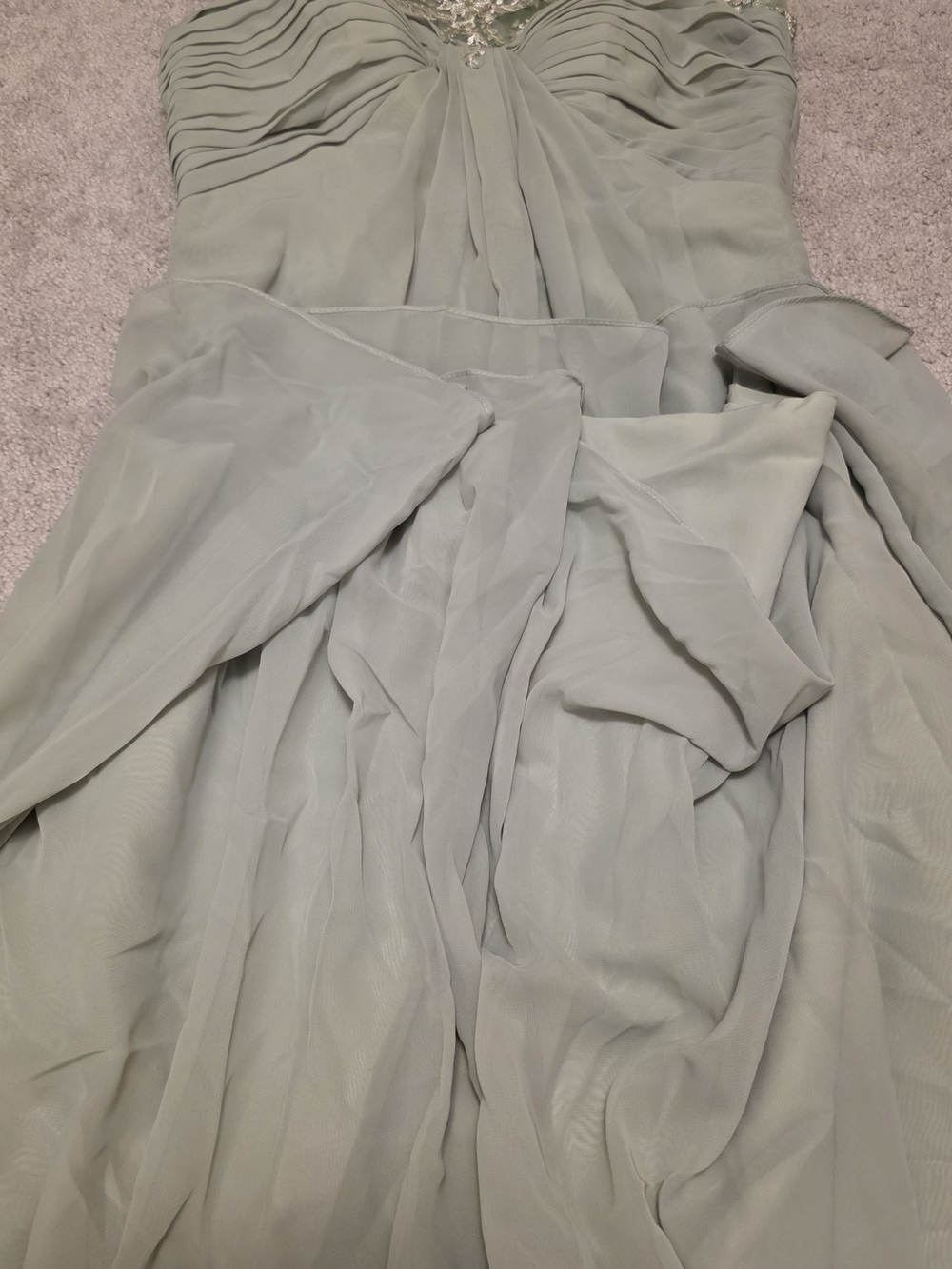 Elegant Strapless Chiffon Wedding Dress in Soft Sage